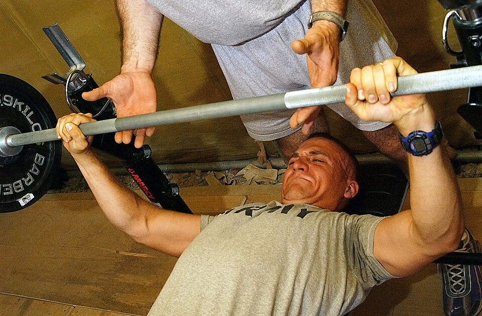 Avoiding Common Lifting Injuries