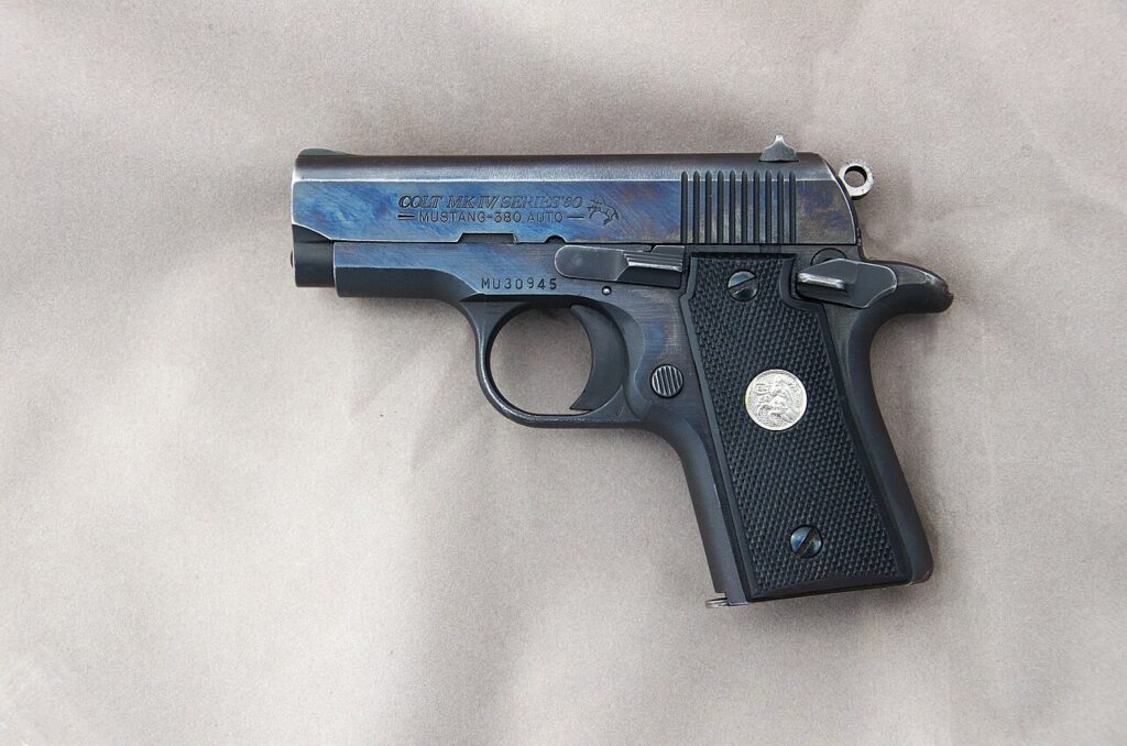 Colt Mustang
