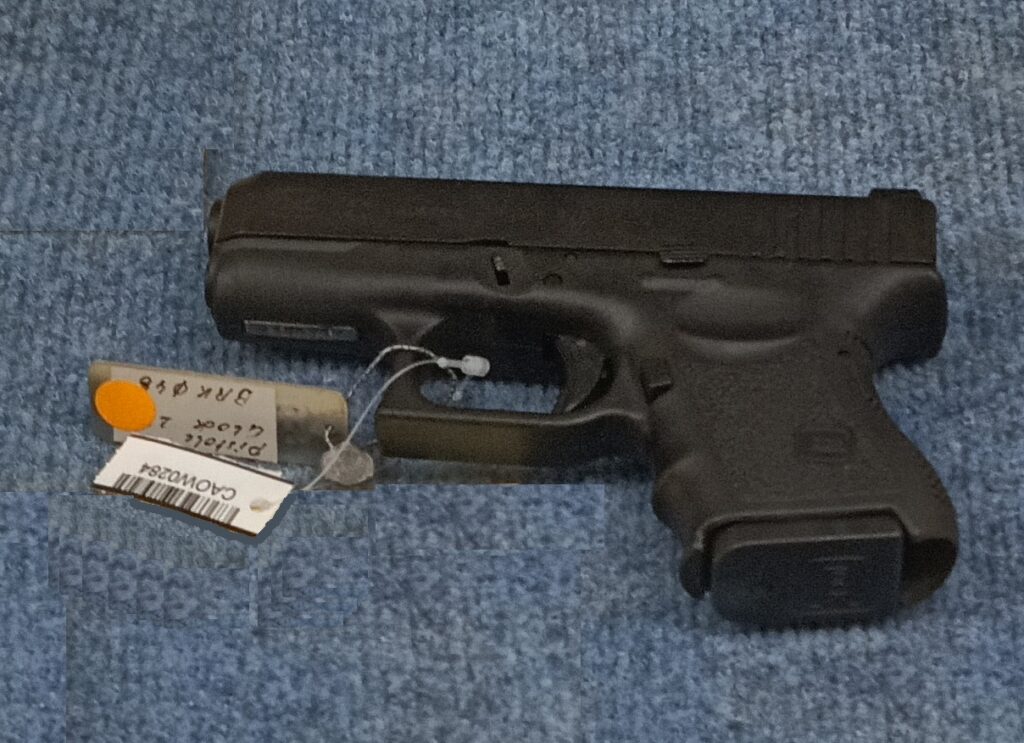 Glock 27 pistol