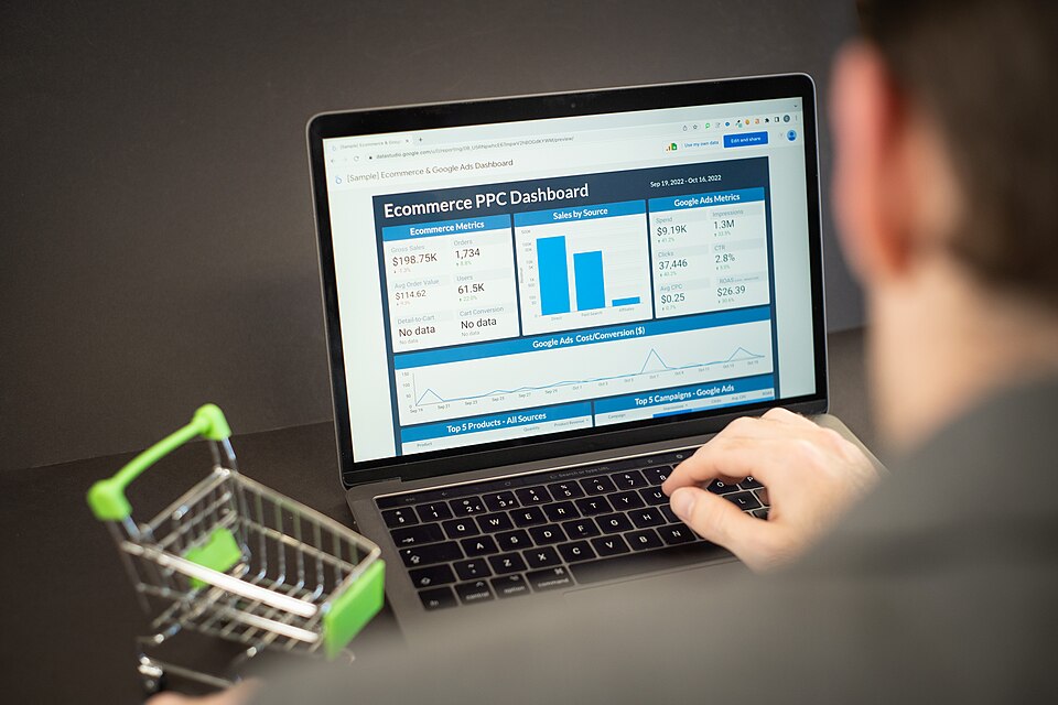 How to Use 10-8 Media to Request a Marketing Consultation in Columbus