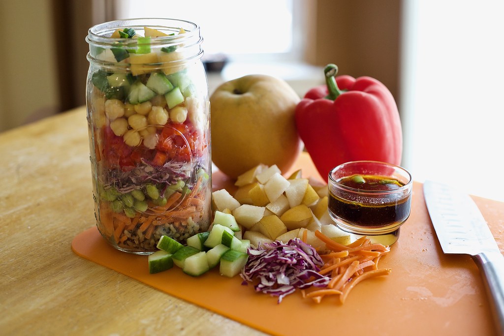 Mason Jar Salads for Easy Lunches