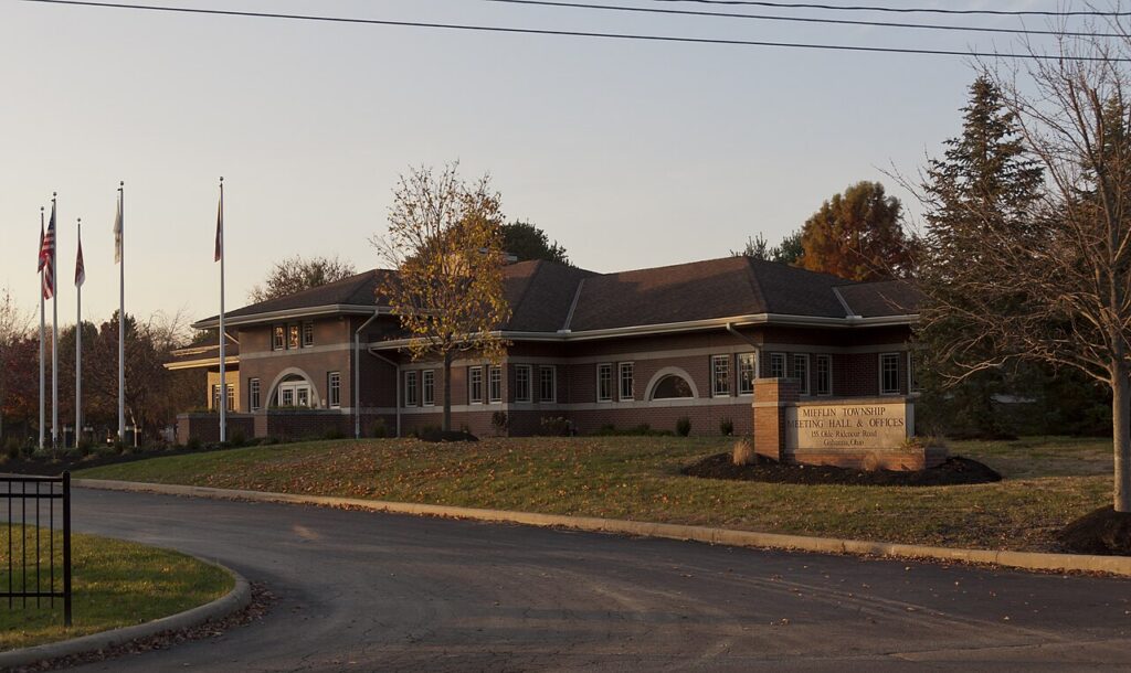 Process Server in Mifflin Township, Ohio: 10-8 Protective Services