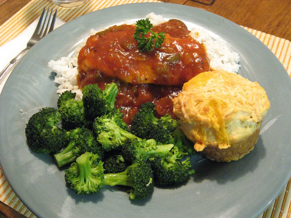 Slow Cooker Salsa Chicken