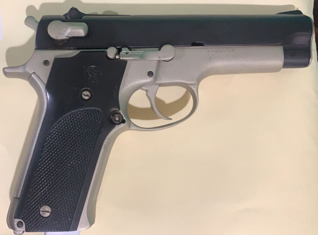 Smith & Wesson Model 59