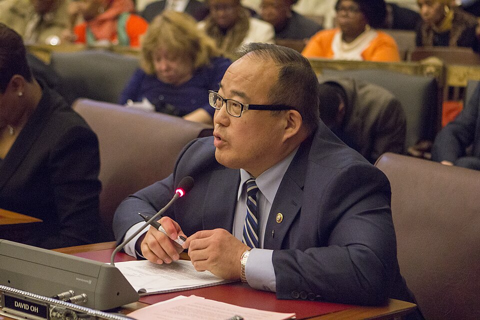 What Does a City Council Do?